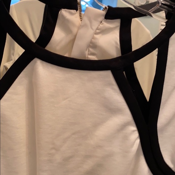 Dress - Picture 3 of 7